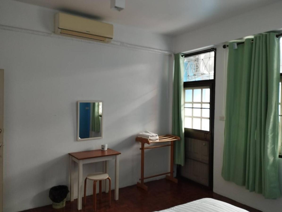 Italay Hotel Krabi town Habitación foto