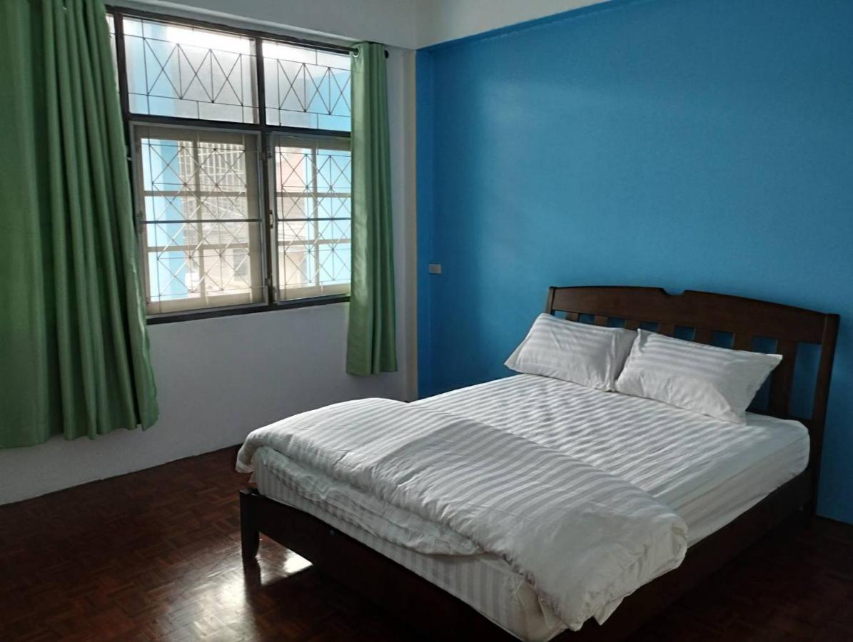 Italay Hotel Krabi town Habitación foto